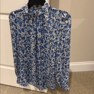 H&M Blue and White Floral Women’s Shirt